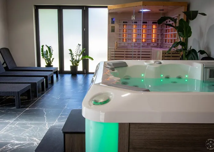 Belle View 315 Apartment